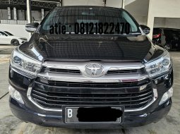 Toyota Innova V 2.0 Bensin AT ( Matic ) 2018 Hitam Km low 40rban  bekasi 1