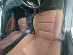 Toyota Kijang Innova G 2.4 AT 2018 9