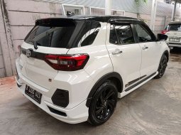Toyota Raize 1.0T GR Sport TSS AT 2021 6