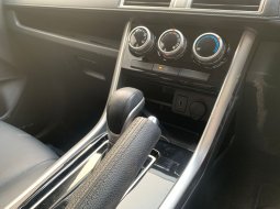 Nissan Livina VL AT Matic 2022 Hitam 5