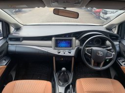 Toyota Kijang Innova 2.0 G MT Manual 2020 Putih 3