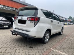 Toyota Kijang Innova 2.0 G MT Manual 2020 Putih 9