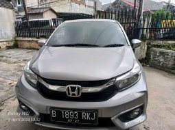 Jual Honda Brio Satya E CVT 2022 Silver 1