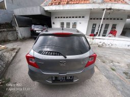 Jual Honda Brio Satya E CVT 2022 Silver 4