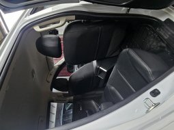 Mitsubishi Triton Ultimate 4x4 AT ( Matic ) 2021 Putih Km Cuma 7rban Mulus Gress Like New 11