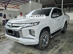 Mitsubishi Triton Ultimate Double Cabin 2.4 AT ( Matic ) 2021 Putih  4x4 Super Antik Low Km 7rban 3