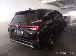 Jual Toyota Veloz Q AT 2022 Hitam 5