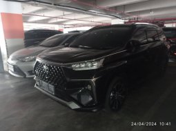 Jual Toyota Veloz Q AT 2022 Hitam 3