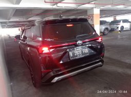 Jual Toyota Veloz Q AT 2022 Hitam 6