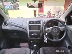  TDP (10JT) Daihatsu AYLA R 1.2 MT 2023 Hitam  8