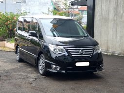 Nissan Serena Highway Star 2018 hitam dp40jt km46rban cash kredit proses bisa dibantu