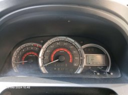  TDP (8JT) Toyota AVANZA G 1.3 MT 2017 Silver  5