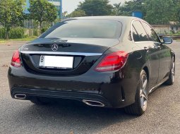 Mercedes-Benz C-Class C200 2018 6