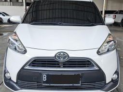 Toyota Sienta V A/T ( Matic ) 2017 Putih Km 59rban Mulus Siap Pakai Good Condition