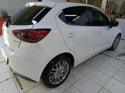 Mazda 2 GT Hatchback sky active 1.5 AT 2020 5