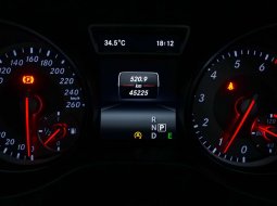 Mercedes-Benz CLA 200 AMG Line 2015 10