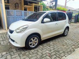 Daihatsu Sirion 2013 5
