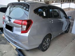  TDP (10JT) Daihatsu SIGRA R DELUXE 1.2 AT 2019 Silver  3