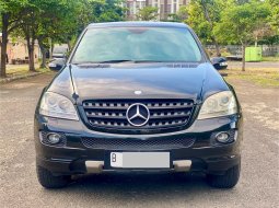 Mercedes-Benz M-Class ML 350 2006 Hitam