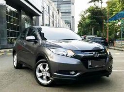 Honda HR-V 1.5L E CVT 2017 AT Rawatan ATPM Resmi Km 80rb Plat B GENAP PJK MAR 2025 Pkt KREDIT DP 7jt
