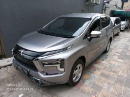 Mitsubishi Xpander Sport A/T 2021 Silver 2