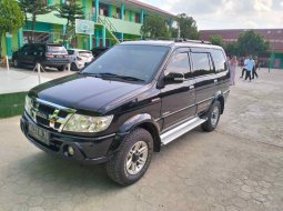 Isuzu Panther TOURING 2010 full original pabrik 5