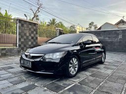 Honda Civic 2.0 Hitam