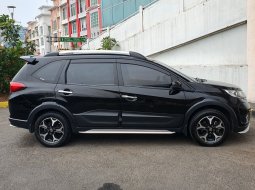 Honda BR-V E Prestige 1.5 At 2018 Hitam 3