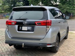 Toyota Kijang Innova V Bensin 2016 6