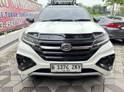 Daihatsu Terios R A/T Deluxe Tahun 2022 Kondisi Mulus Terawat Istimewa