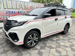 Daihatsu Terios R A/T Deluxe Tahun 2022 Kondisi Mulus Terawat Istimewa 2