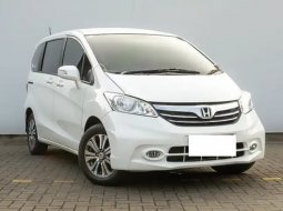 Jual mobil Honda Freed SD 2014