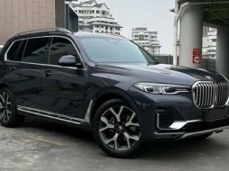 BMW X7 xDrive40i Garansi ATPM Tinggal Isi Pertamax Turbo Km 7rb Like New Perfect Condition OtrKREDIT