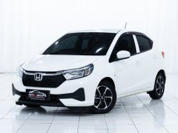 HONDA NEW BRIO (TAFFETA WHITE)  TYPE E 1.2 CVT (2023) 2
