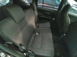 Daihatsu Sigra 1.0 M MT 2023 10