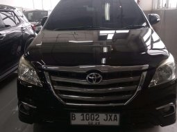 Toyota Kijang Innova V Luxury 2.0 AT 2015