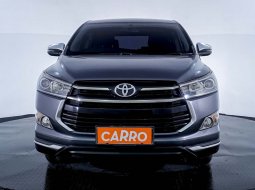 JUAL Toyota Innova 2.4 Venturer AT 2020 Abu-abu 2