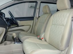 Nissan Grand Livina 1.5 XV AT 2017 Putih 4
