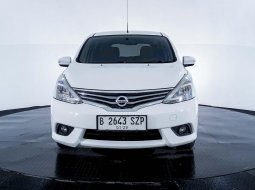 Nissan Grand Livina 1.5 XV AT 2017 Putih