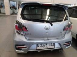 Daihatsu Ayla R 2023 Silver 4