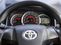 Toyota Avanza 1.3G MT 2018 Silver 14