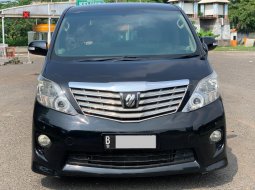 Toyota Alphard 2.4 2009 1