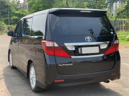 Toyota Alphard 2.4 2009 6