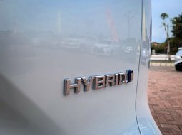 Toyota Corolla Cross 1.8 Hybrid AT 2020 12