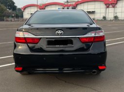 Toyota Camry 2.5 V 2015 6