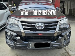 Toyota Fortuner VRZ TRD 2.4 diesel AT ( Matic ) 2019 Hitam Km 123rban Bekasi