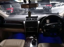 Toyota Camry 2.5 V AT 2017 7