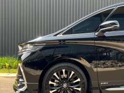 Toyota Alphard HV 2024 hitam ready 5