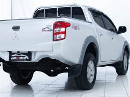 MITSUBISHI STRADA TRITON (STERLING SILVER METALLIC)  TYPE GLS DOUBLE CABIN 2.5 M/T 4x4 (2019) 9