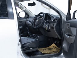MITSUBISHI STRADA TRITON (STERLING SILVER METALLIC)  TYPE GLS DOUBLE CABIN 2.5 M/T 4x4 (2019) 11